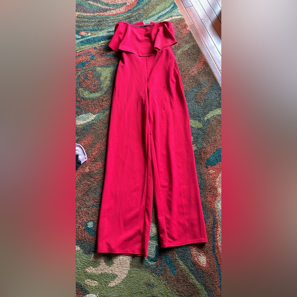 ❤️❤️❤️valentine day is coming like new red Crystal Sky jumpsuit size xs